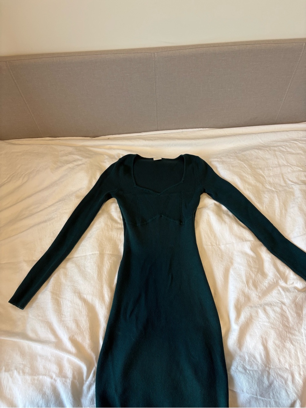 Abercrombie Women’s Knit Long-Sleeve Mini Dress